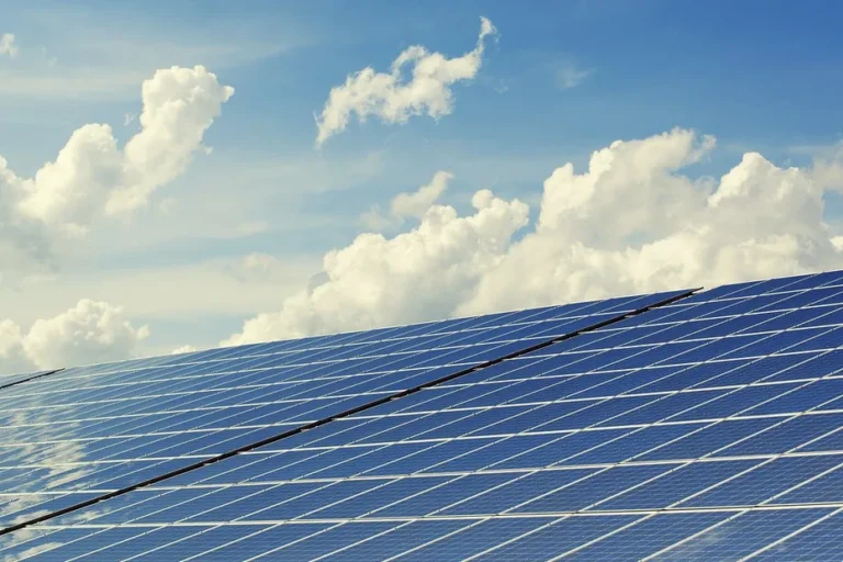 5edf3857e1a85_photovoltaic-2138992_1280-3010339